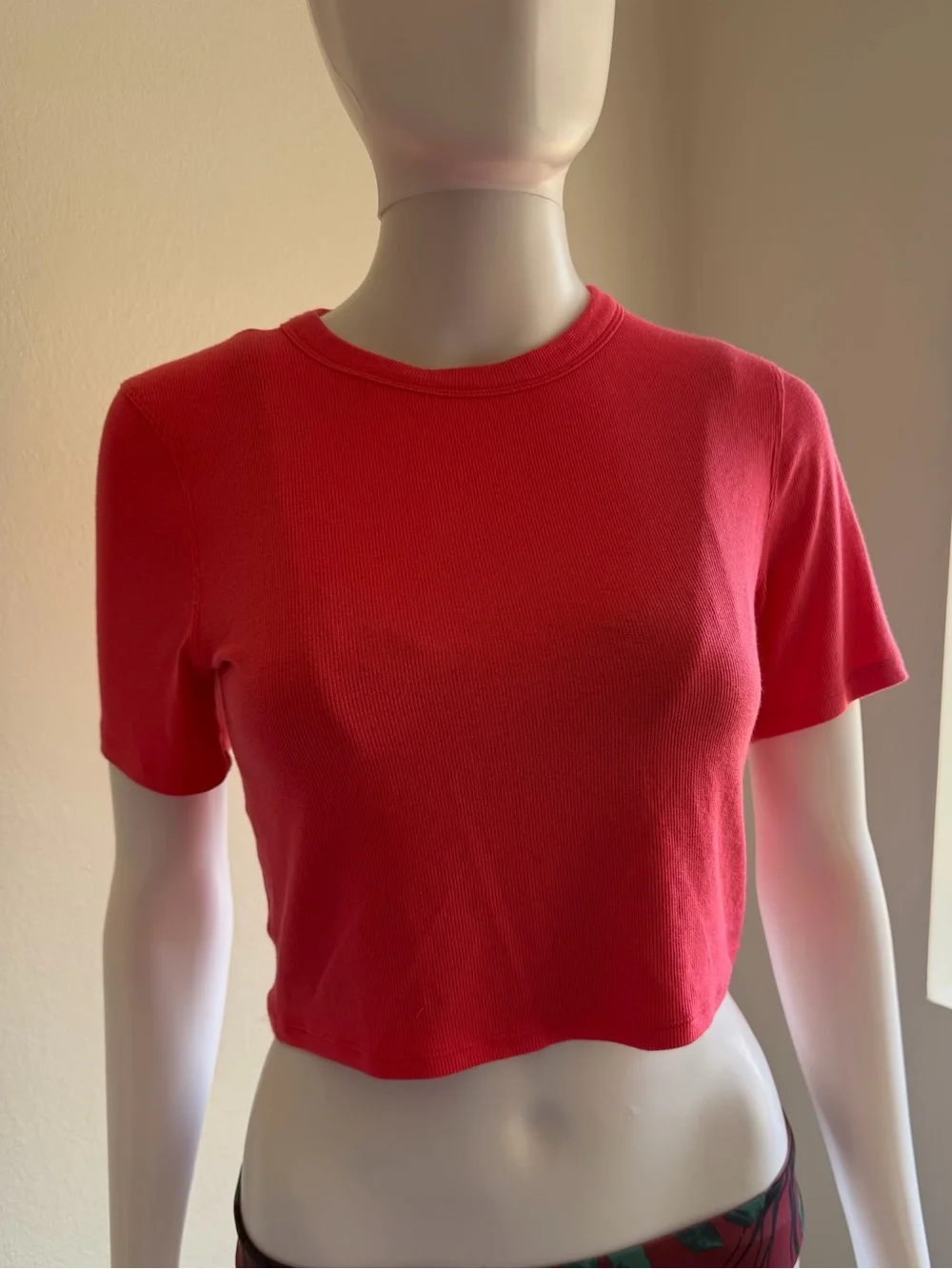 lululemon athletica Red Ribbed Short-Sleeve Crop Top